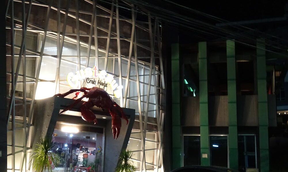 Gusteau’s Crab Hauz