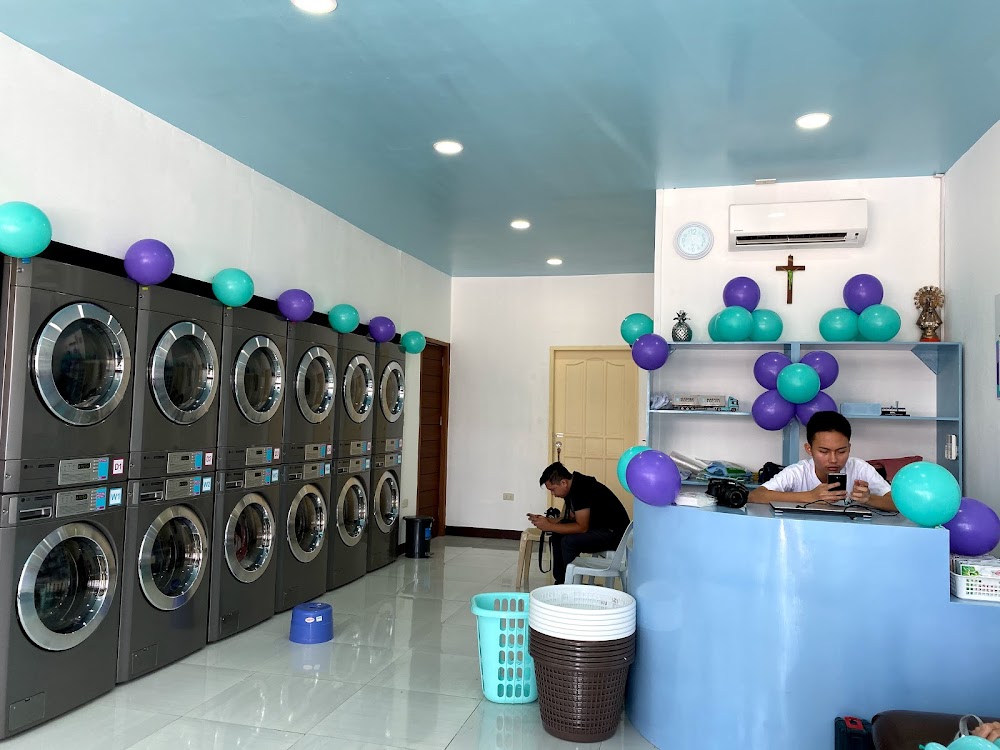 Budz Laundry Hub – Calumpang